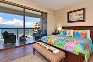 2 bedrooms, in-room safe, iron/ironing board, free WiFi