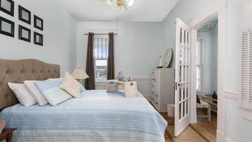 3 Schlafzimmer, BĂŒgeleisen/BĂŒgelbrett, Reisekinderbett, kostenloses WLAN