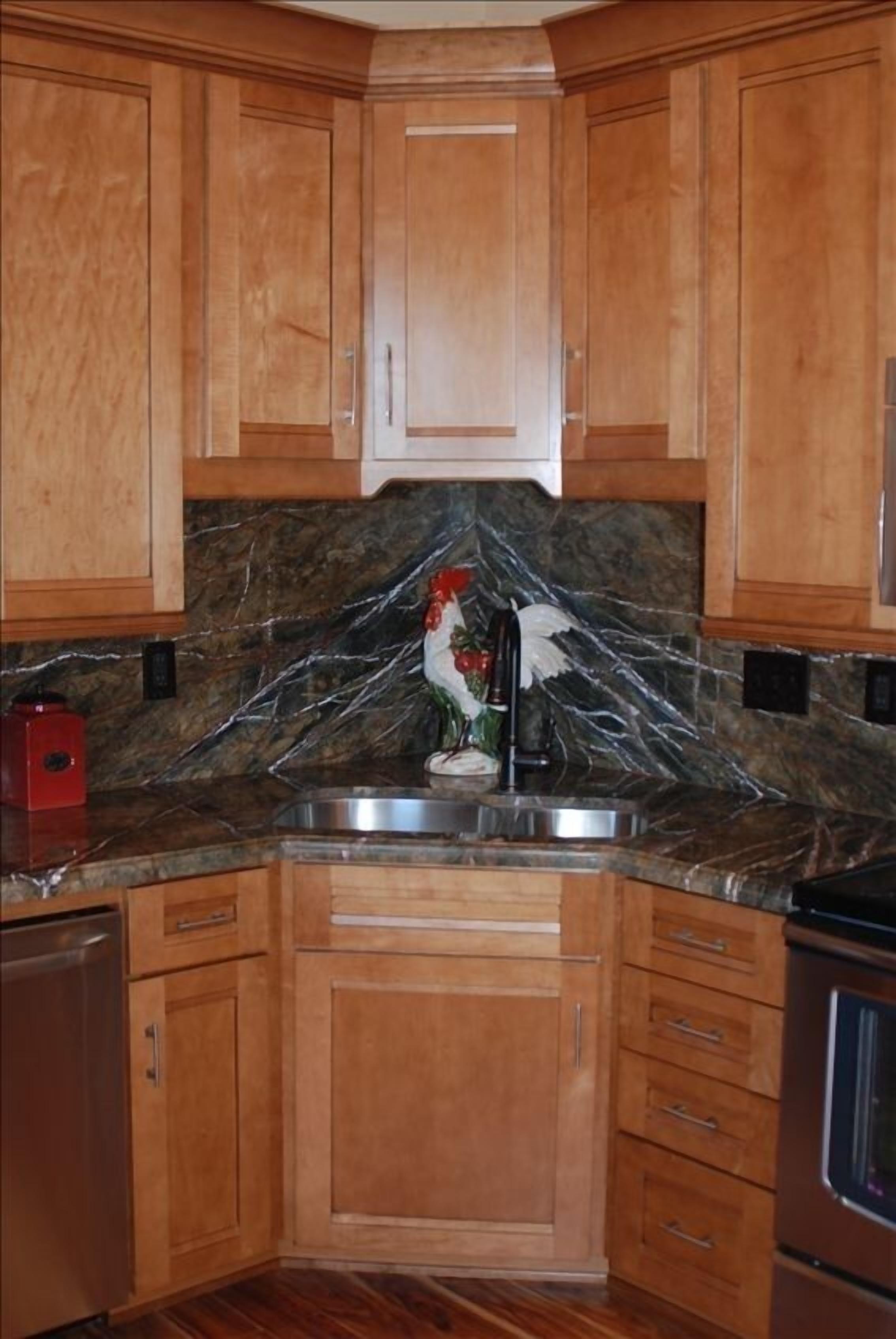 Victorian Penthouse right in the heart of downtown and close to the beach