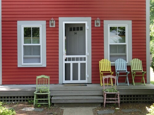 Malerisch, ruhig ... auf der Insel fühlen sich noch einen kurzen Spaziergang von der Stadt und dem Hafen entfernt