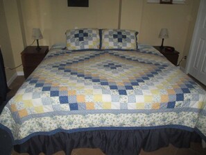4 bedrooms, iron/ironing board, travel cot, free WiFi