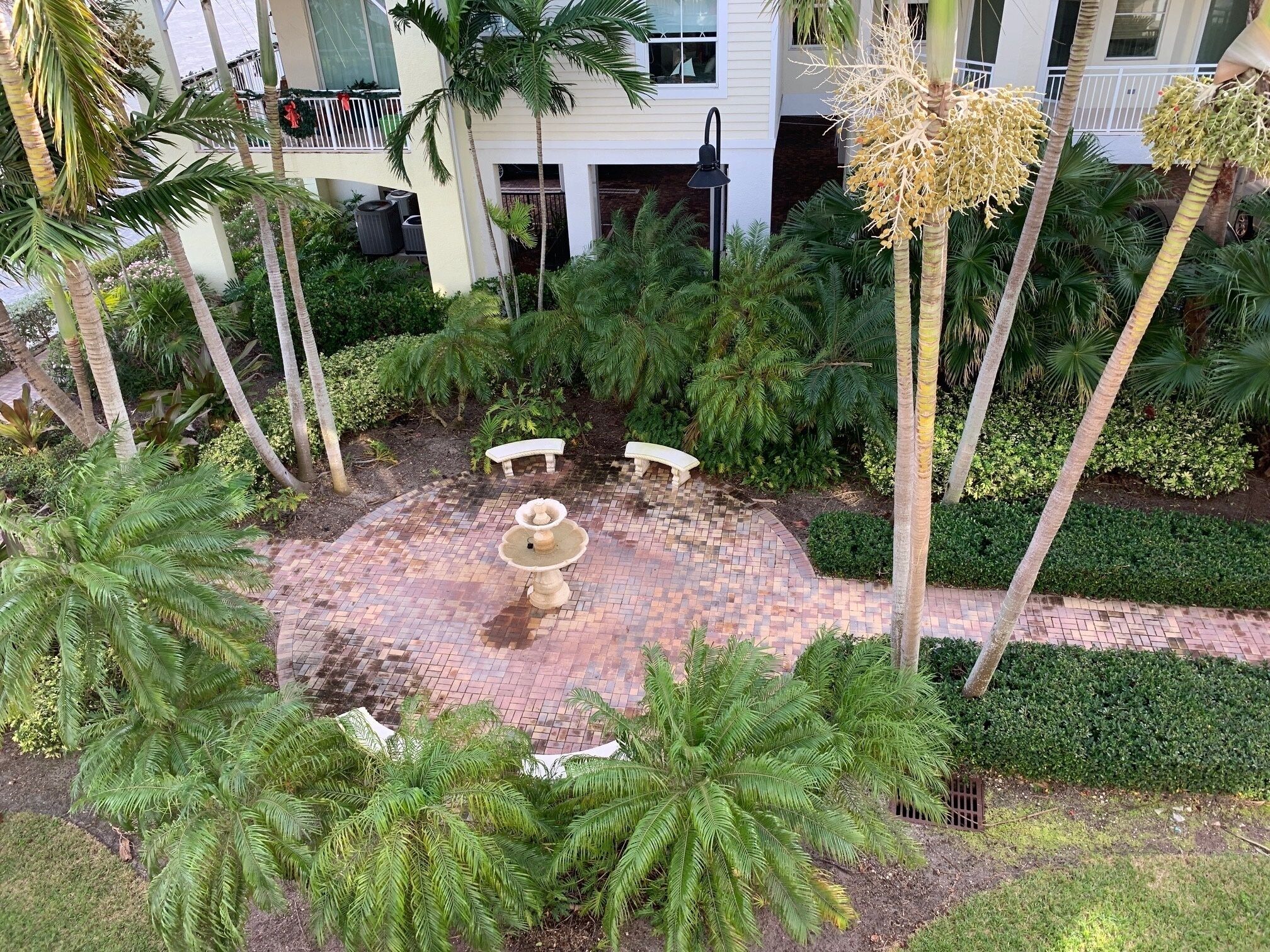 Apt. 302 Watch Sunrises and Sunsets from this beautifully decorated apartment.