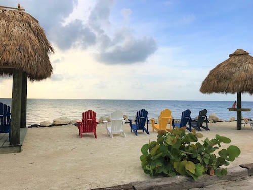 Updated Key Largo Townhome • Pool • Saltwater Lagoon • Beach • Oceanfront Access