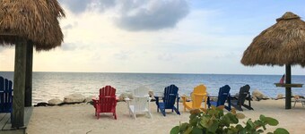 Updated Key Largo Townhome • Pool • Saltwater Lagoon • Beach • Oceanfront Access