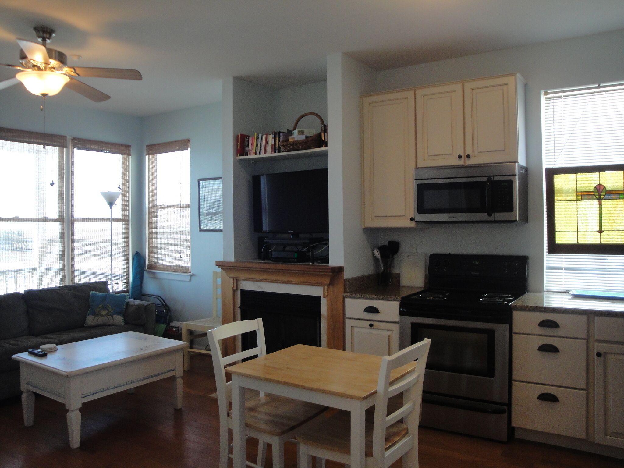 Dolphin watch - charming - cozy - seaside - beach hotel!