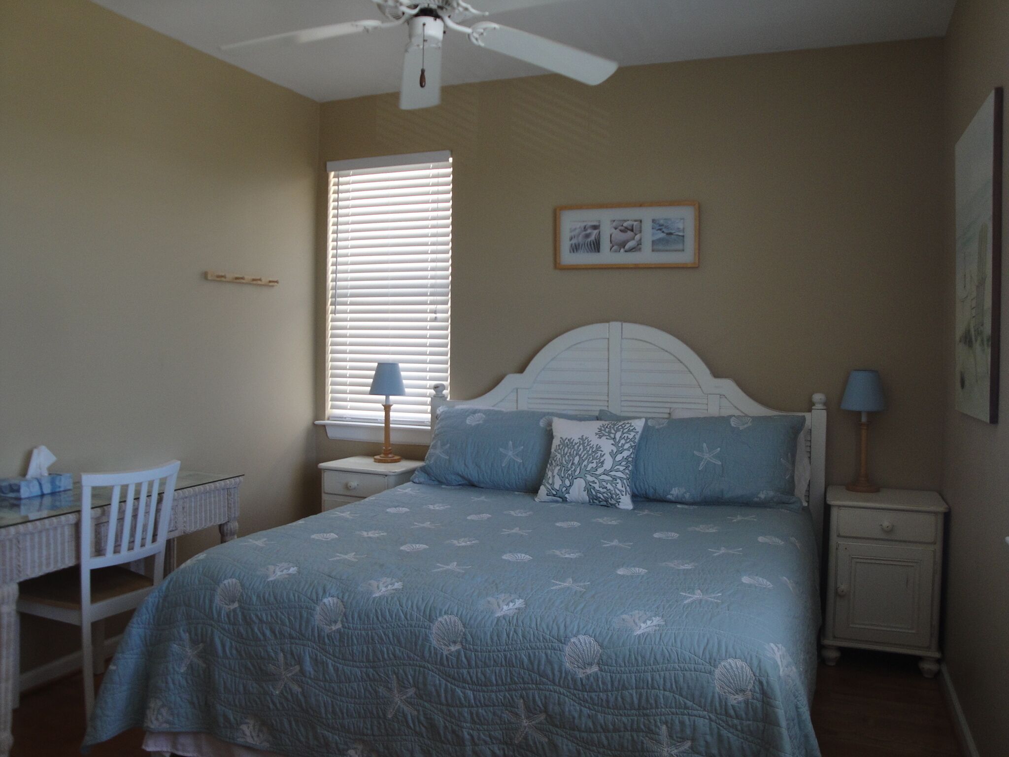 1 chambre, fer et planche à repasser, Wi-Fi gratuit, draps fournis