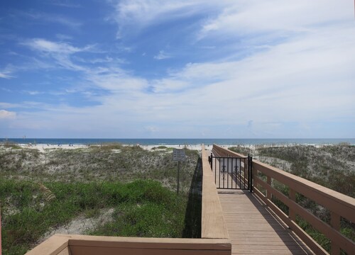 Meerblick, Poolseite, Reihenhaus