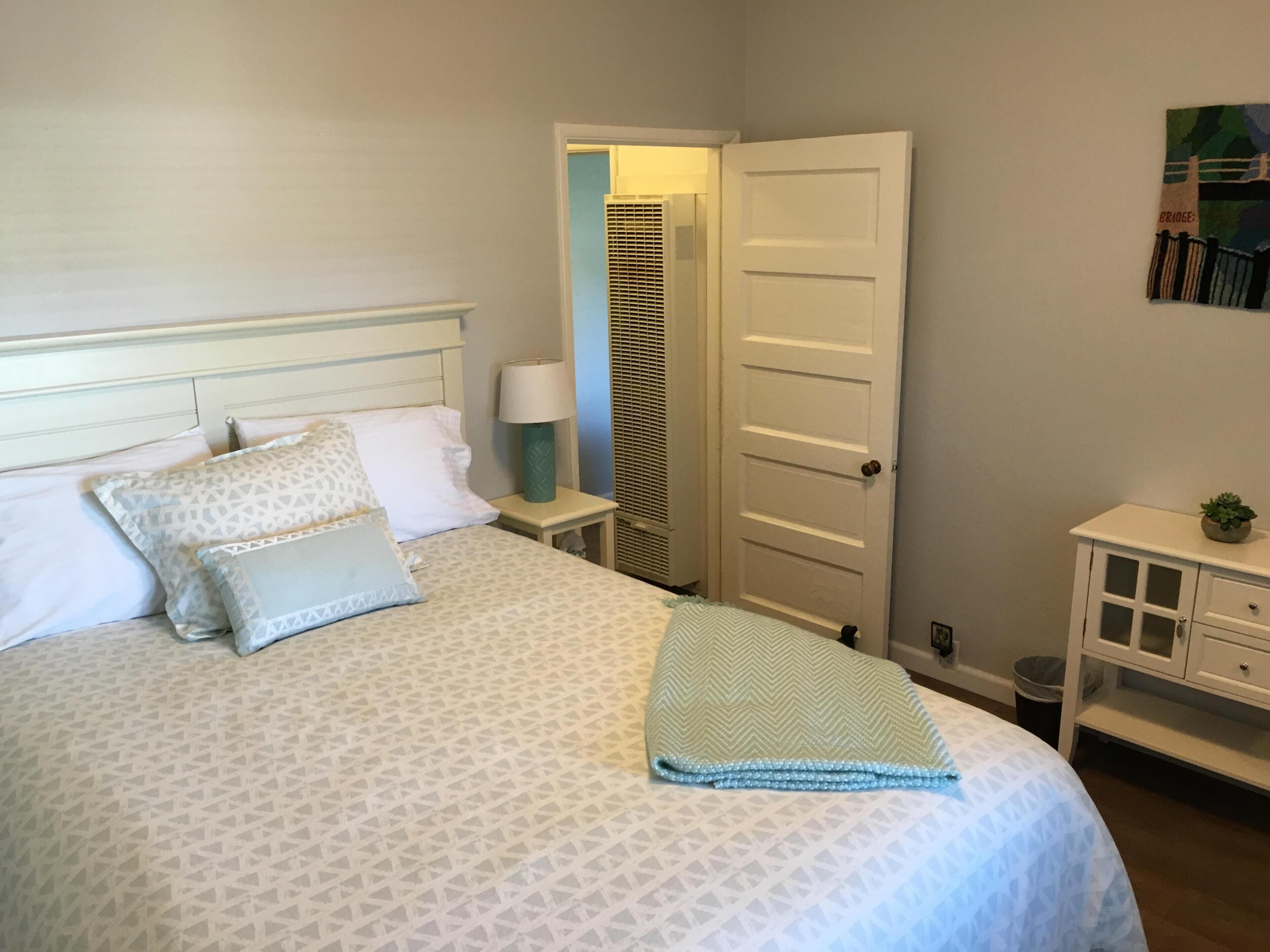 Winery Guest Cottage in San Luis Obispo/Edna Valley Wine Country