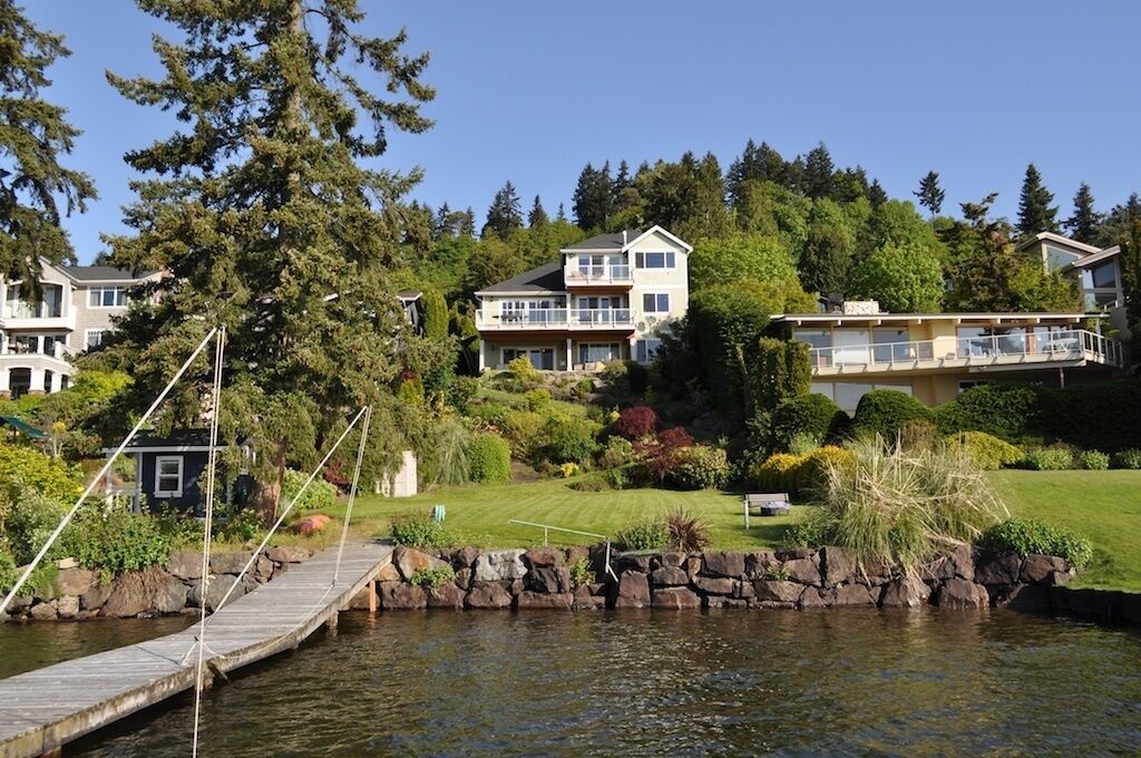 Mercer Island Waterfront Villa