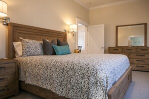 2 chambres, fer et planche à repasser, lit parapluie, Wi-Fi gratuit