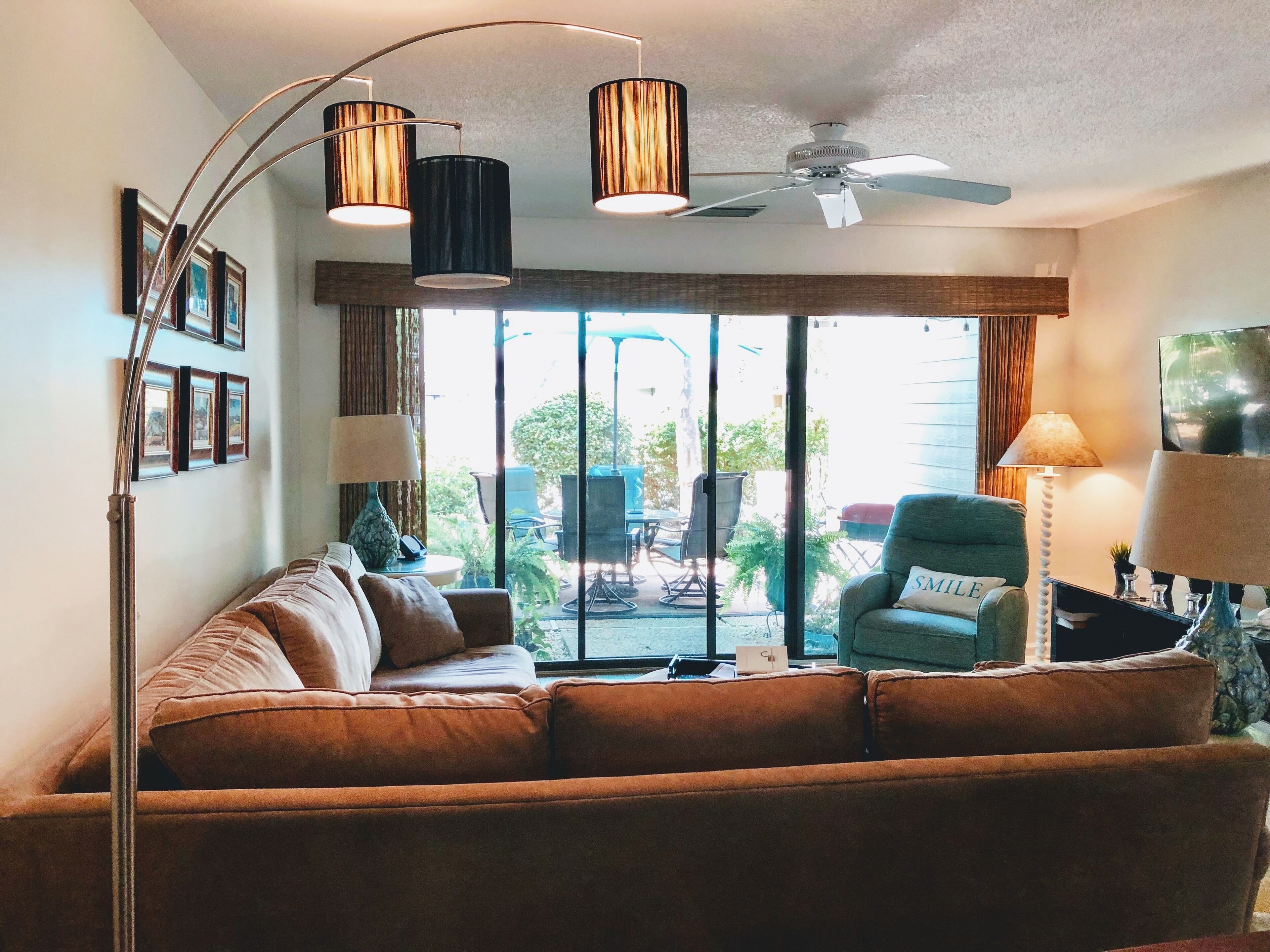 Late Fall Getaway Deals - Act Now - Great Reviews - 3 minutes to Beach