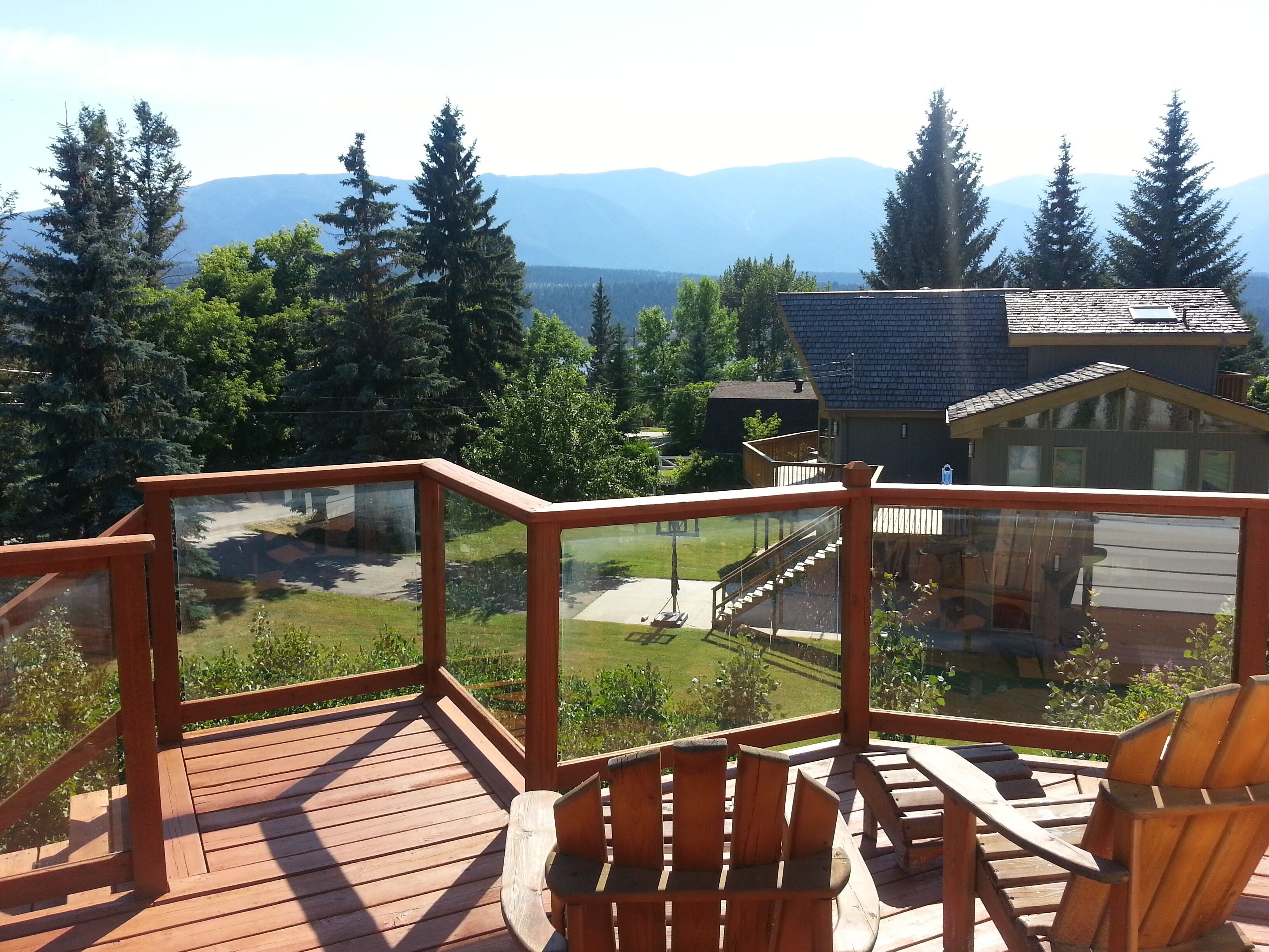 View Walkout Bungalow Vacation Home in Windermere, B.C.
