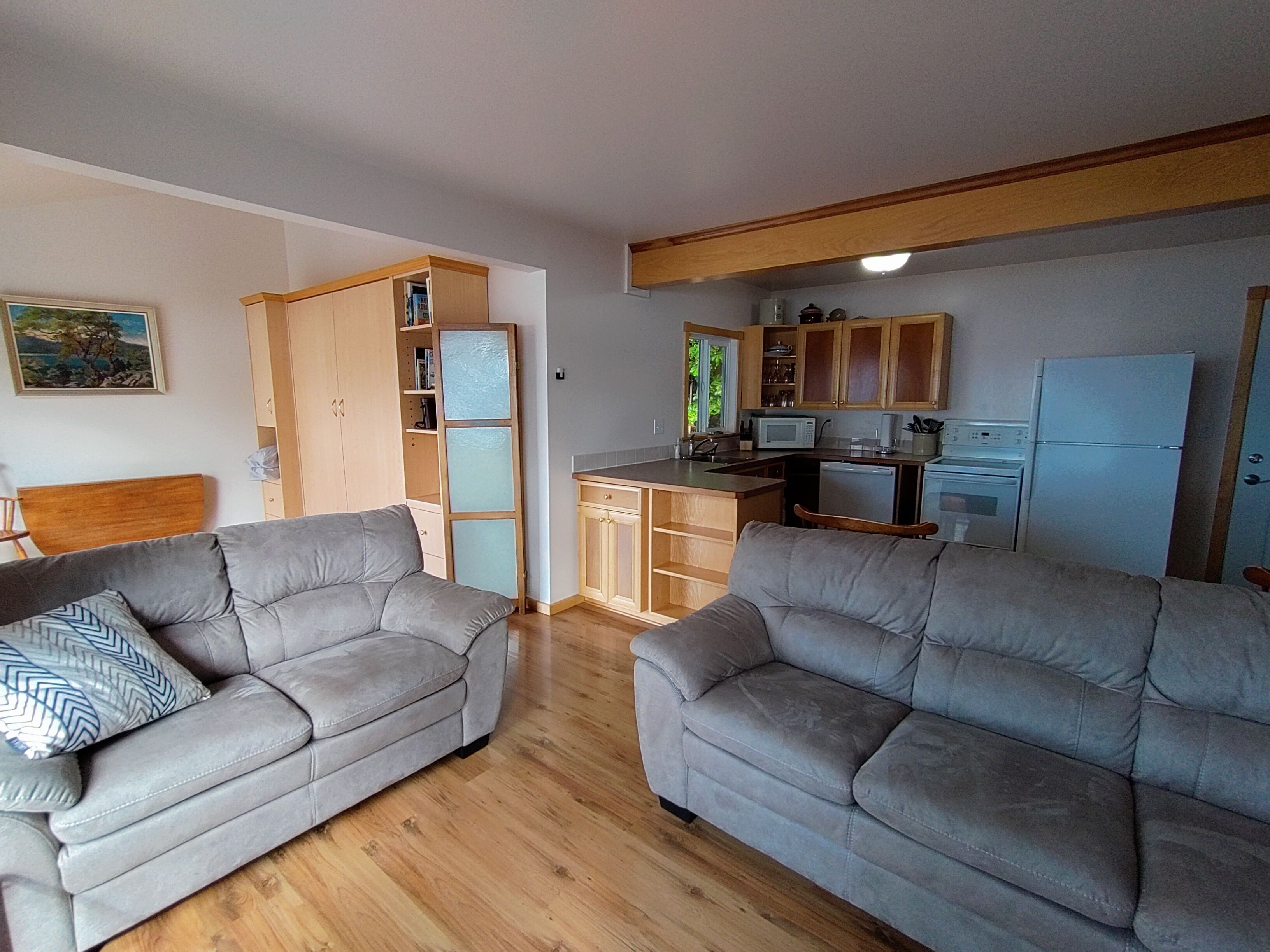 Oceanfront Cottage with Private Beach Access & Awesome Sunsets