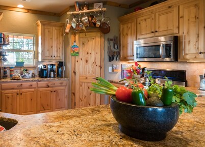 NOCONA LODGE at Palo Duro Canyon. Serenity/Views/Wildlife.