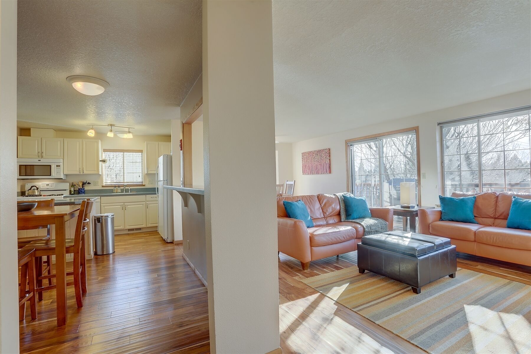 Bluebird Day - Juniper Retreat