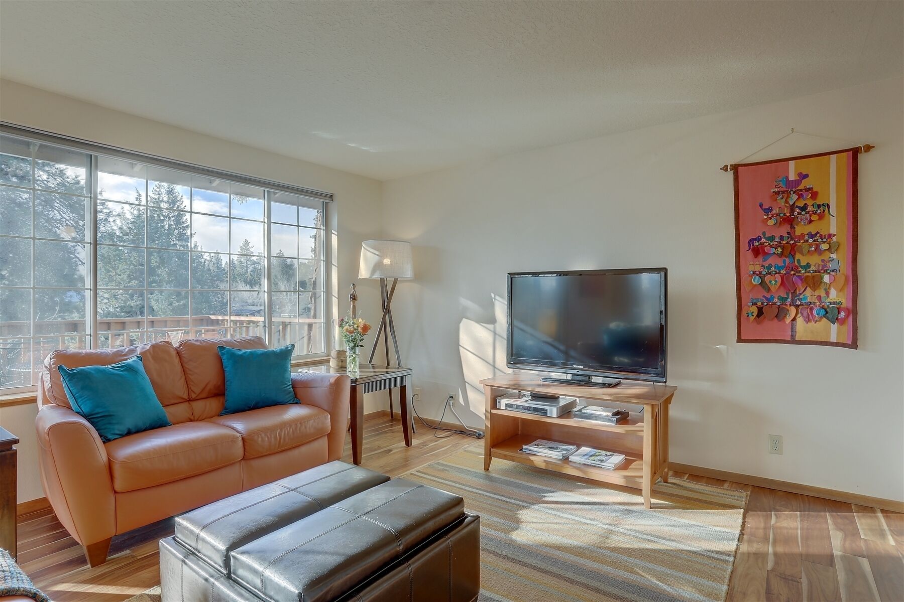 Bluebird Day - Juniper Retreat