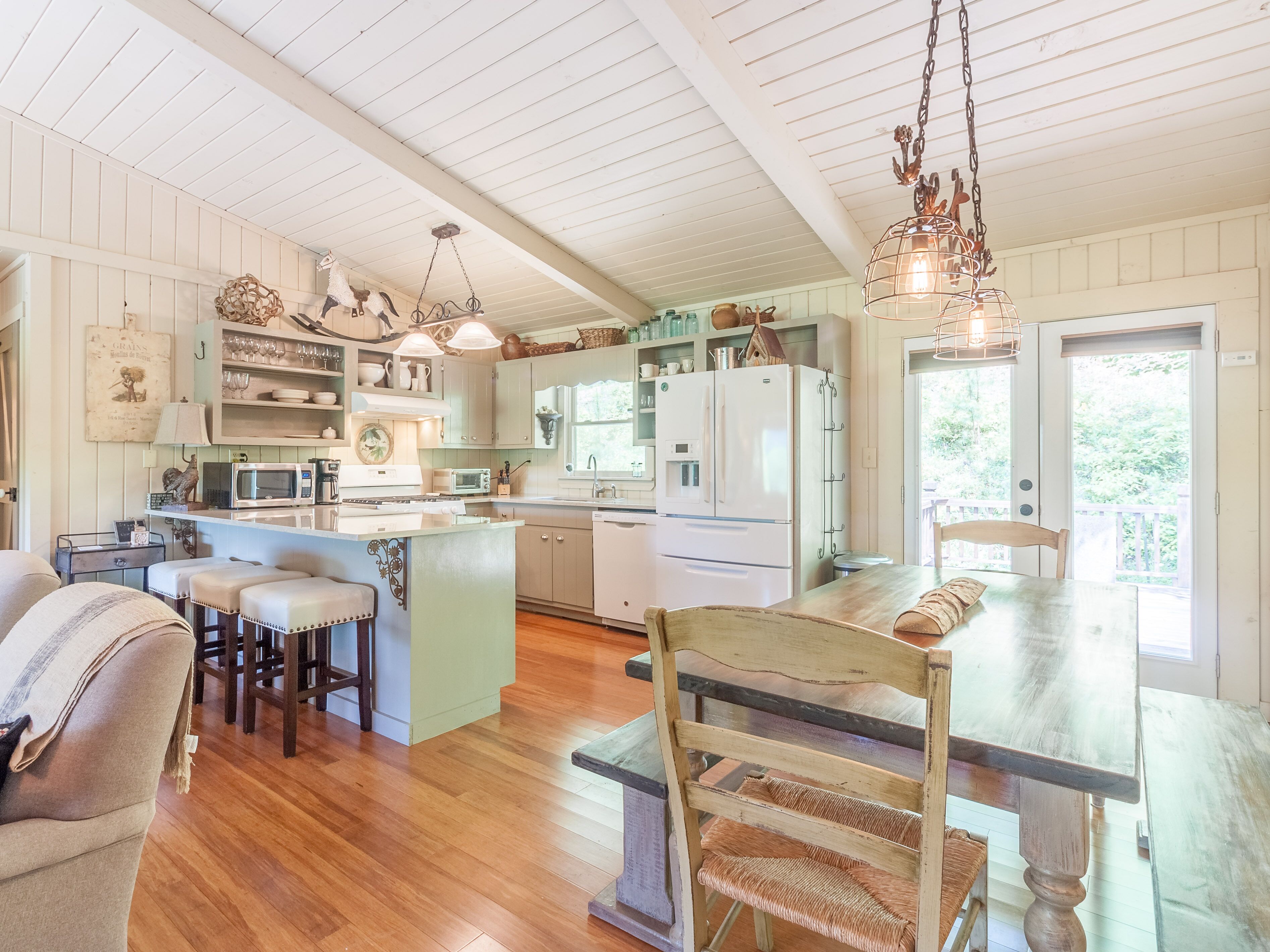 Fabulous View and location.  French Countryside view in beautiful N. Georgia.