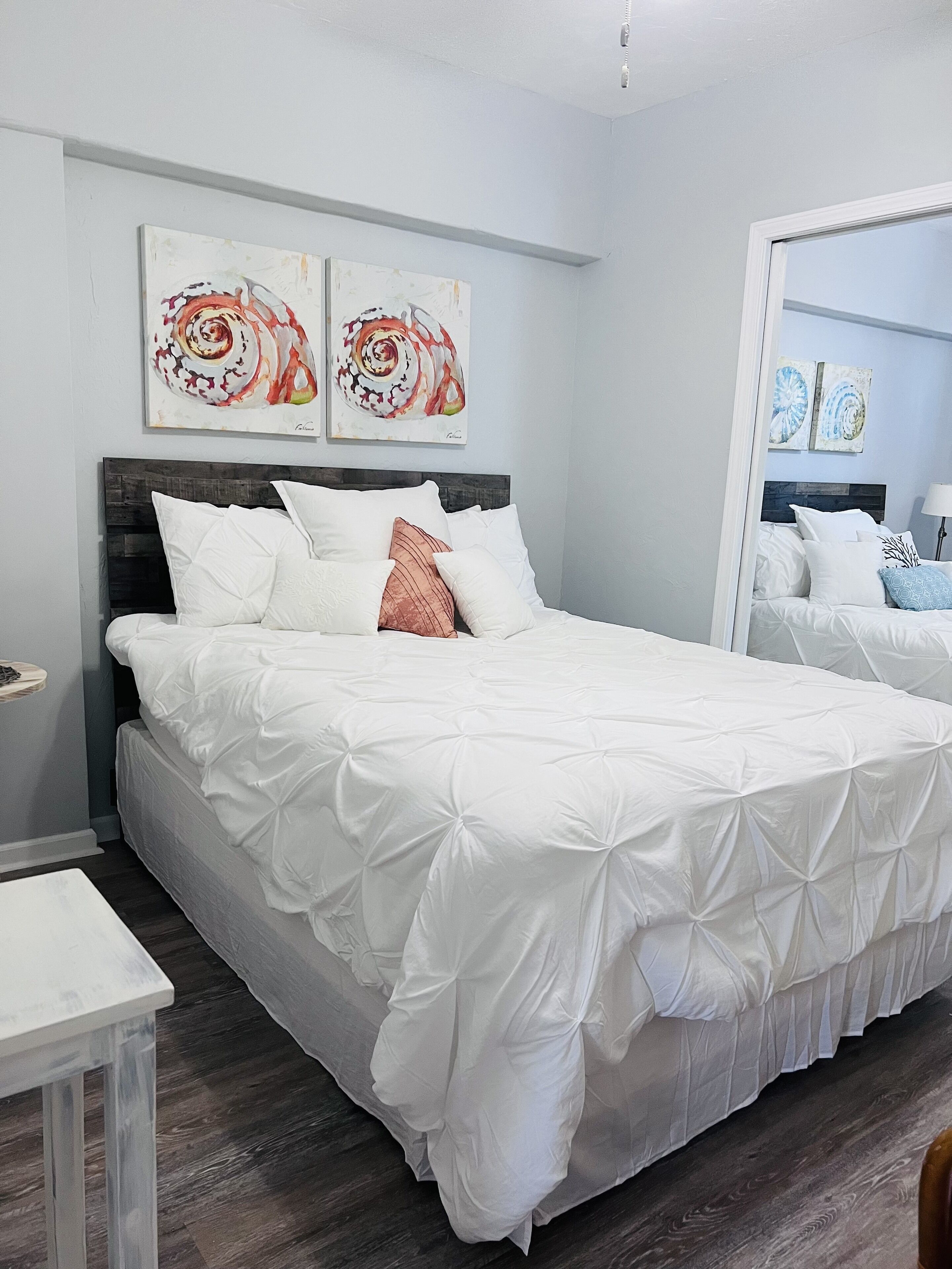 SANDPIPER (3rd floor) Near Mayo Clinic