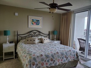 2 soverom, strykejern/-brett, wi-fi (inkludert) og sengetøy