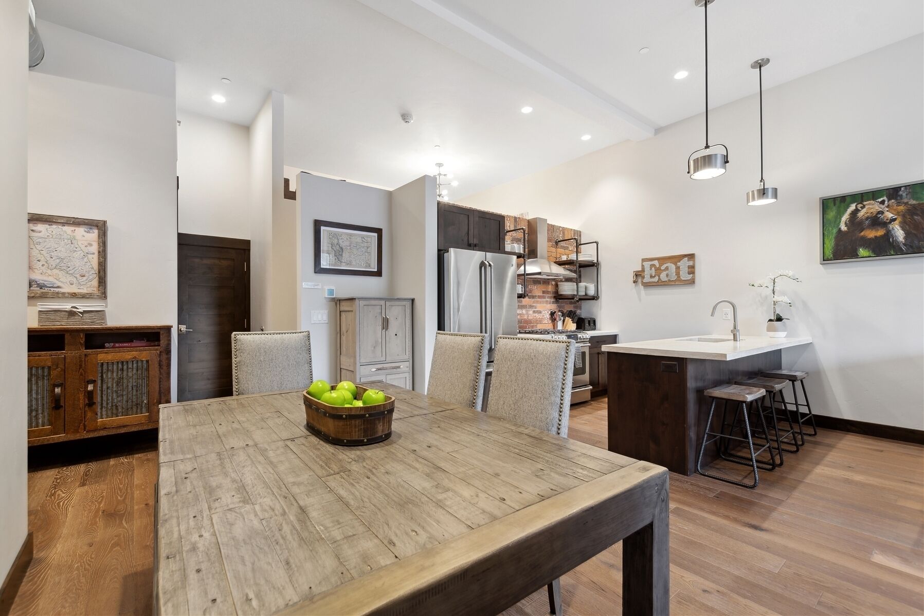 2nd Street Loft 209 - Luxury Condo in Downtown Whitefish! Walk to Restaurants!