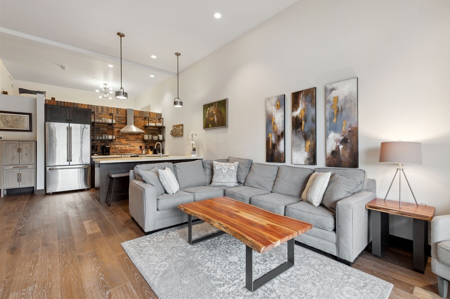 2nd Street Loft 209 - Luxury Condo in Downtown Whitefish! Walk to Restaurants!