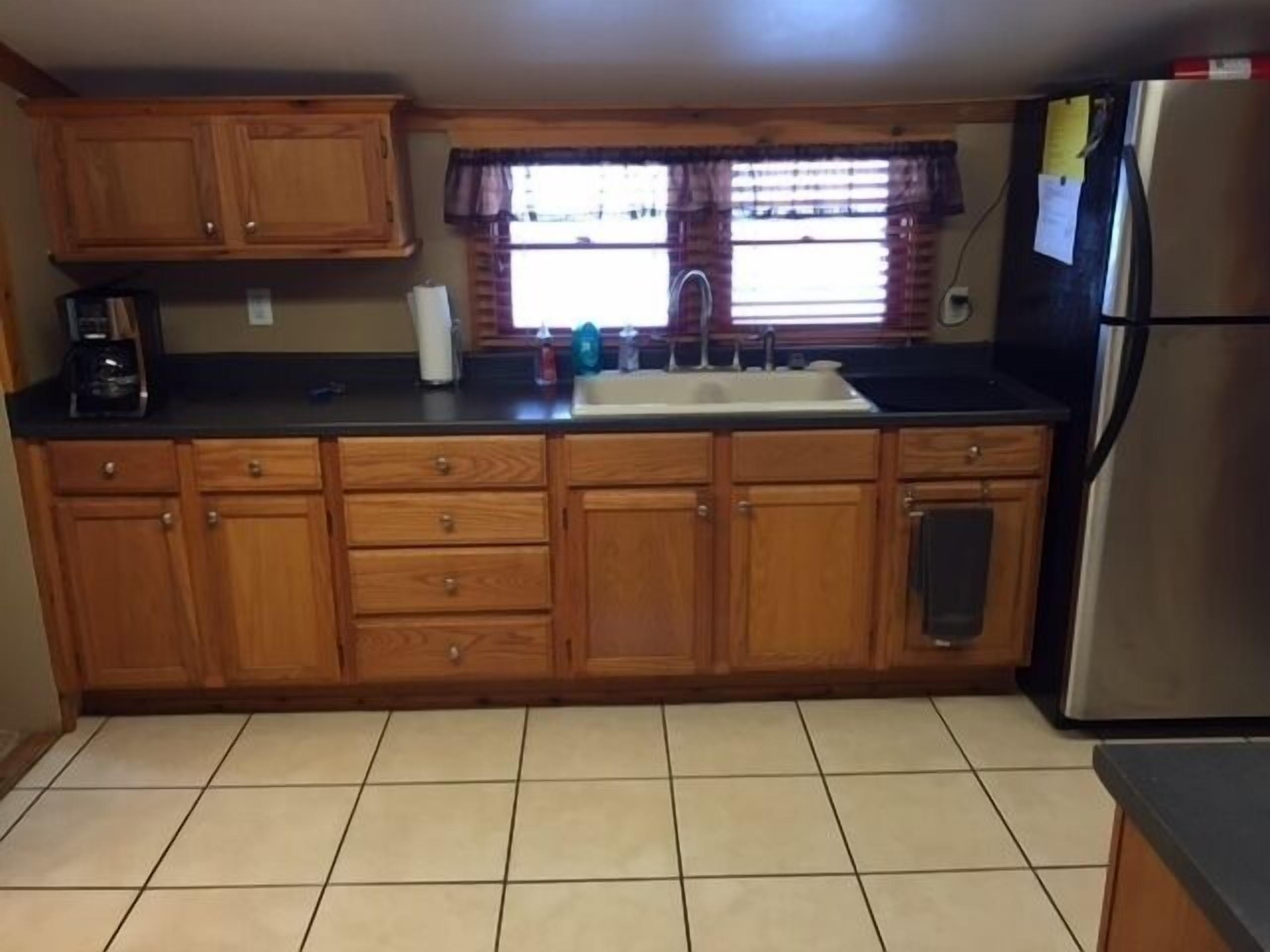 Charming Cabin On Taneycomo Lake (Cabin 1)