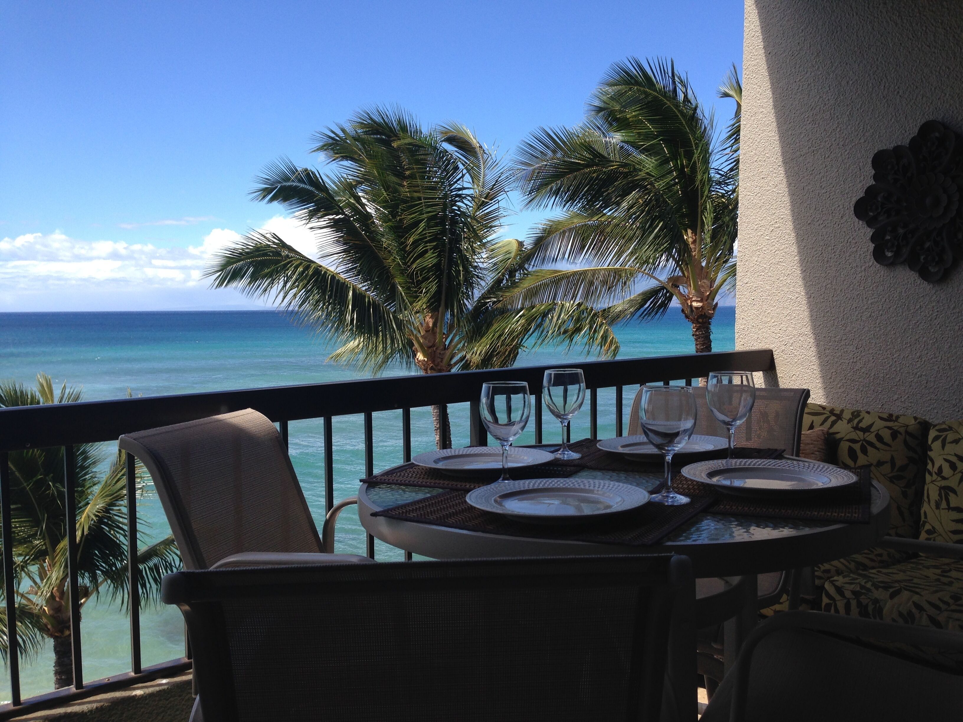 Dining from your private lanai