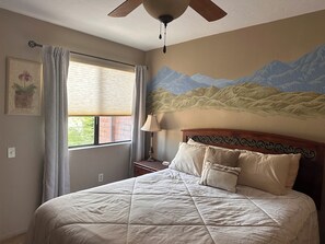 1 bedroom, desk, iron/ironing board, free WiFi