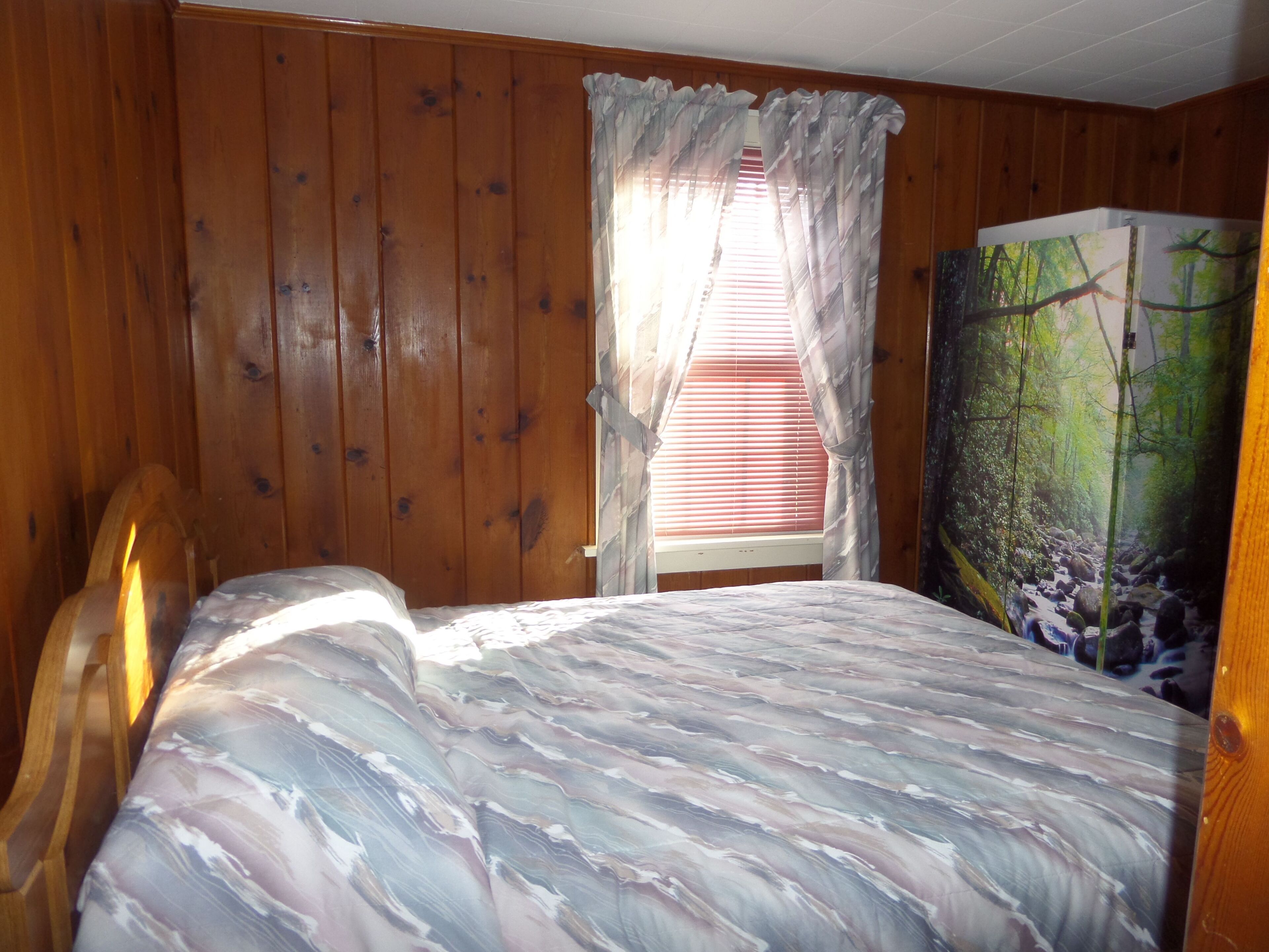 Lake Erie Lakefront Cottage