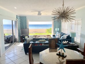 Televisión y reproductor de DVD 