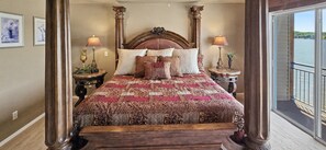 3 bedrooms, iron/ironing board, free WiFi, bed sheets - Palisades Point- Lakefront Escape!  High-end Condo with Million Dollar View!! (Lake Ozark)