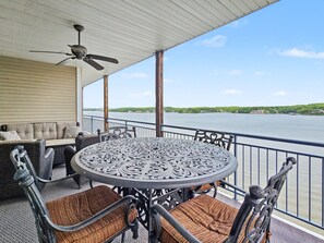 Outdoor dining - Palisades Point- Lakefront Escape!  High-end Condo with Million Dollar View!! (Lake Ozark)