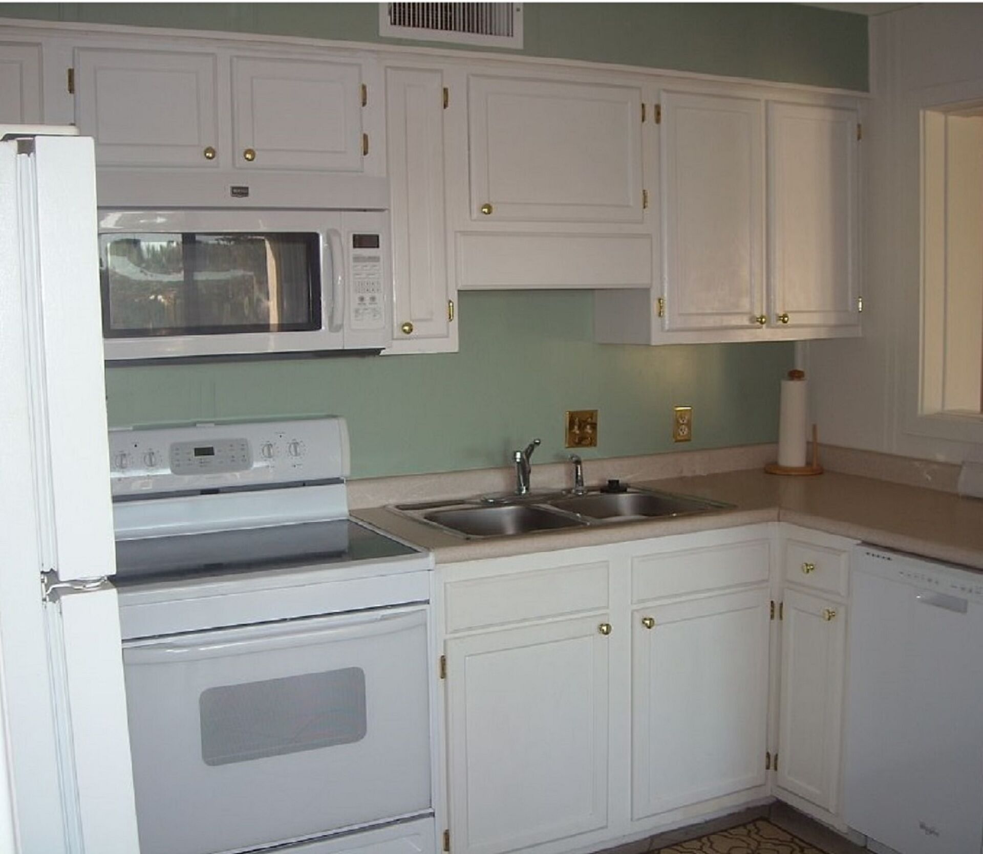 Ocean View 3rd Floor Admirals Row Hilton Head  Beach & Tennis 2BR/2BA  Condo