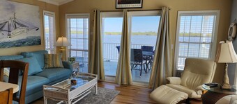 Spacious Floating Condo on the water with upscale amenities
New Water Filtration