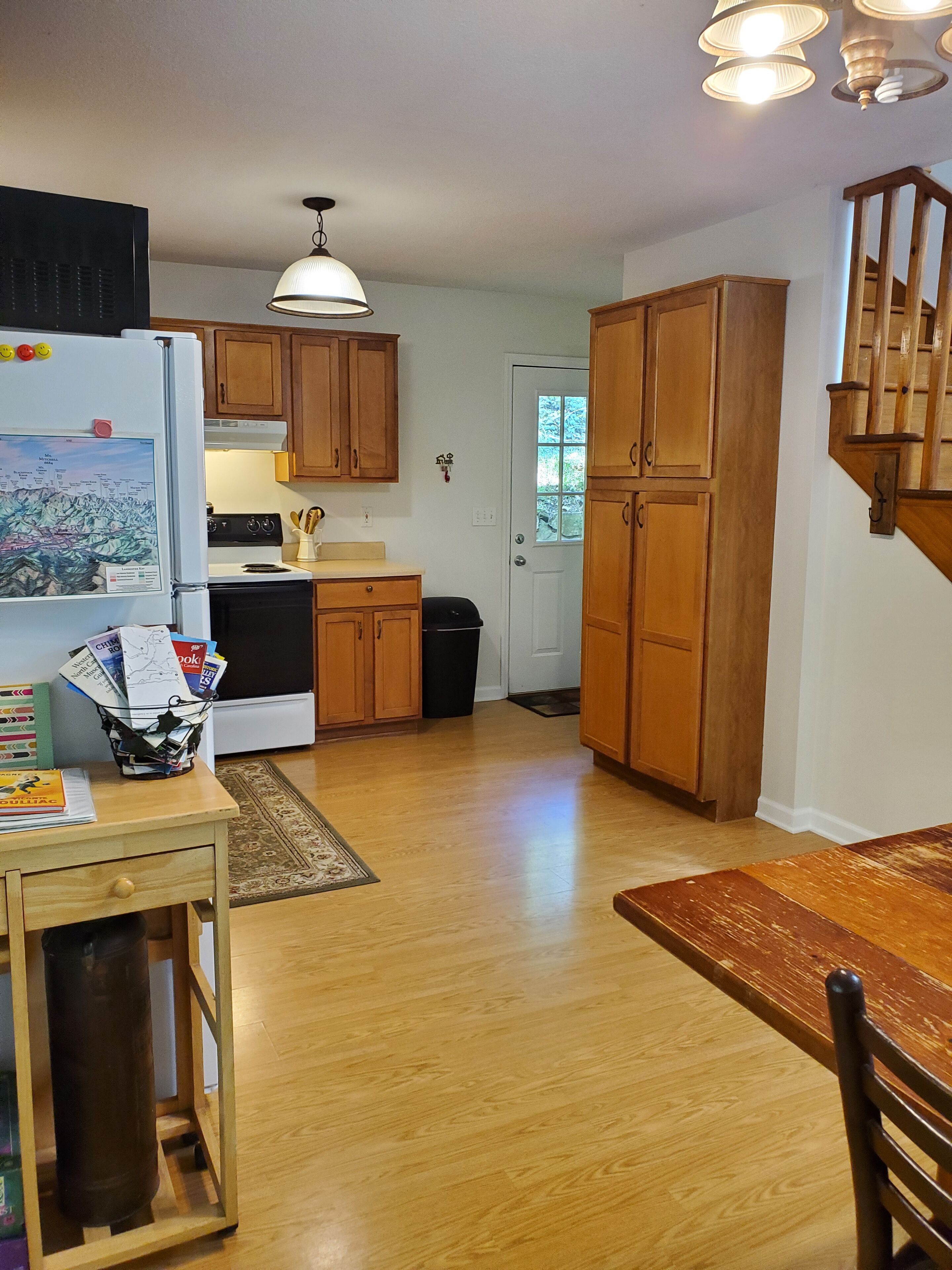 Riverside Mountain Getaway ~ Come RELAX & REJUVENATE!