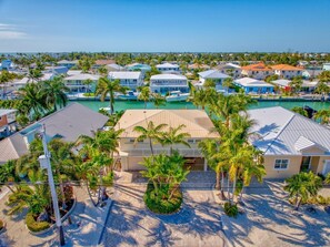 صورة غير مصنفة، 4 من 39، زرّ