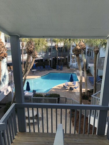 Ocean Reef 404, 3 BR/2 BA Townhouse on Beach with Ocean View