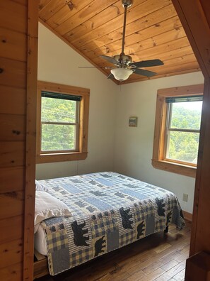 4 Schlafzimmer, Reisekinderbett, kostenloses WLAN, BettwÀsche