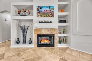 Interior - Old Town Scottsdale oasis with resort style back yard!!! (Scottsdale)