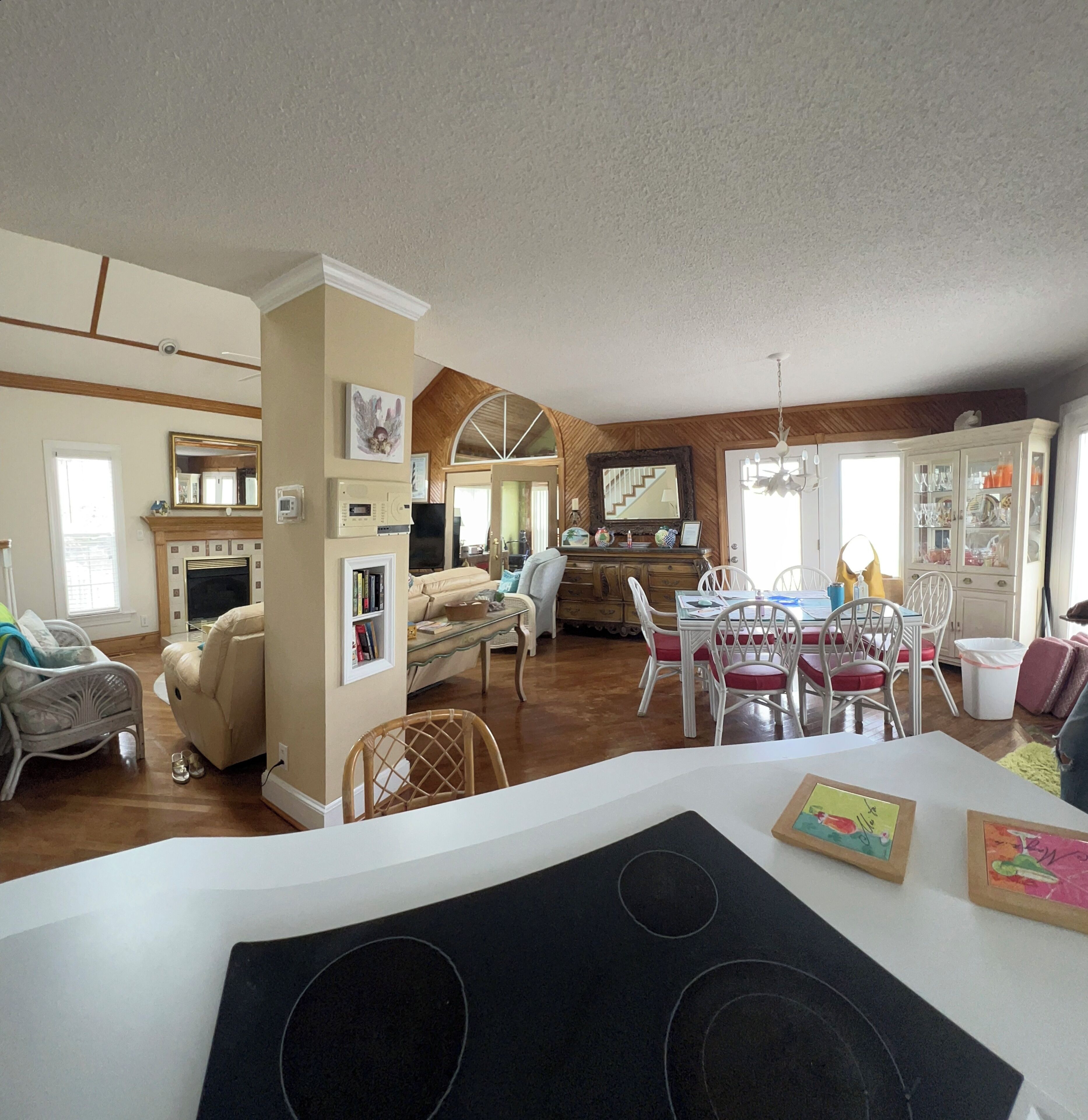 Ocean View - Two Jacuzzi's  -  Pet Friendly -Boat/trailer Parking - Atlantic Beach, NC
