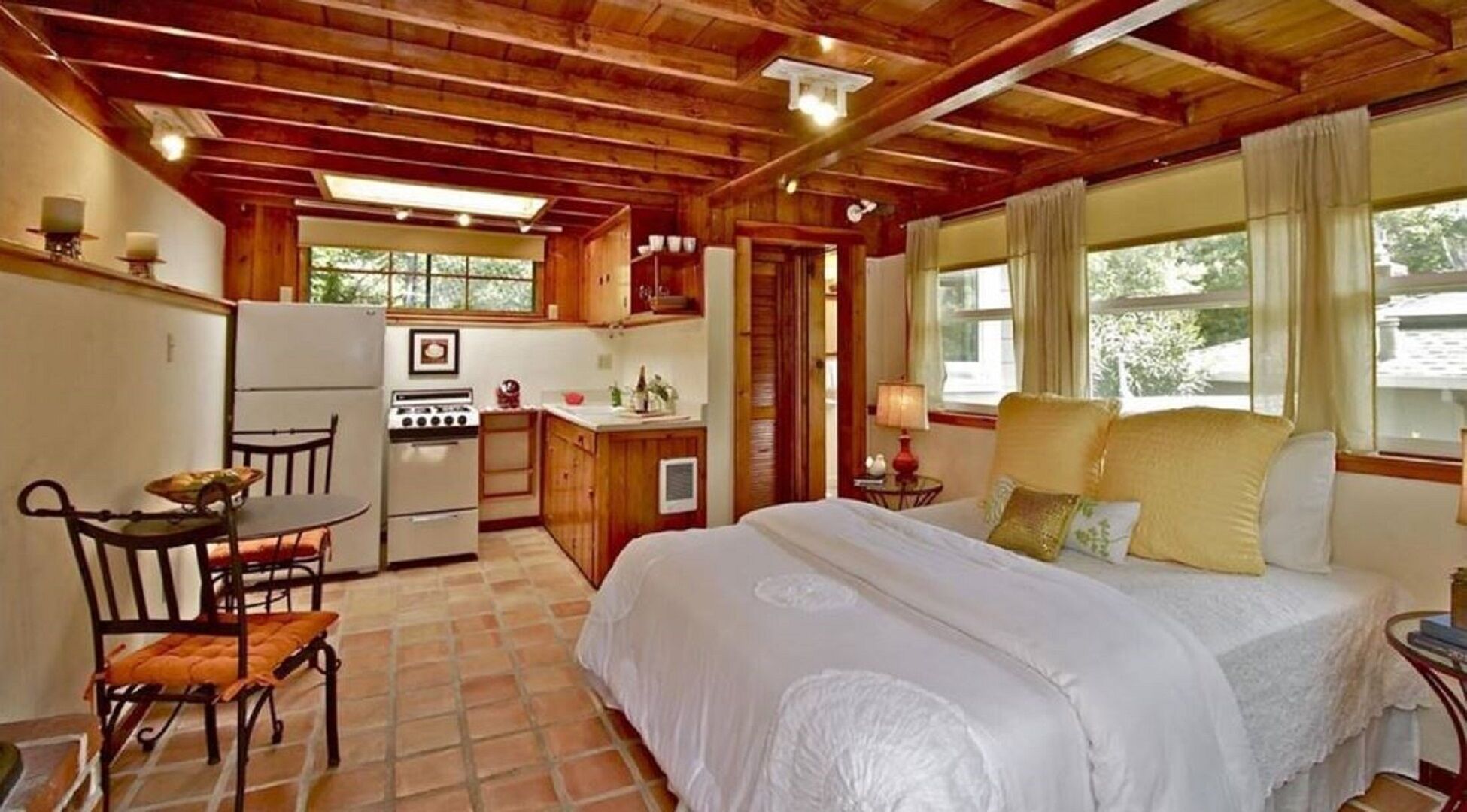 Charming Country Get-Away, 35 Minutes From San Francisco