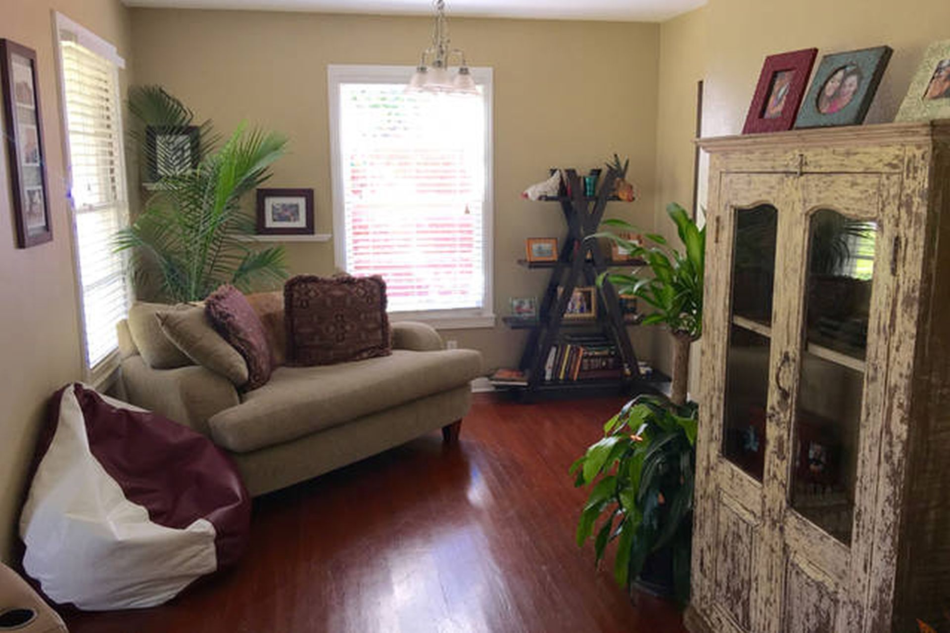 Comfortable 3/2 in Dean Highlands! Waco, TX - Magnolia Silos, Baylor University