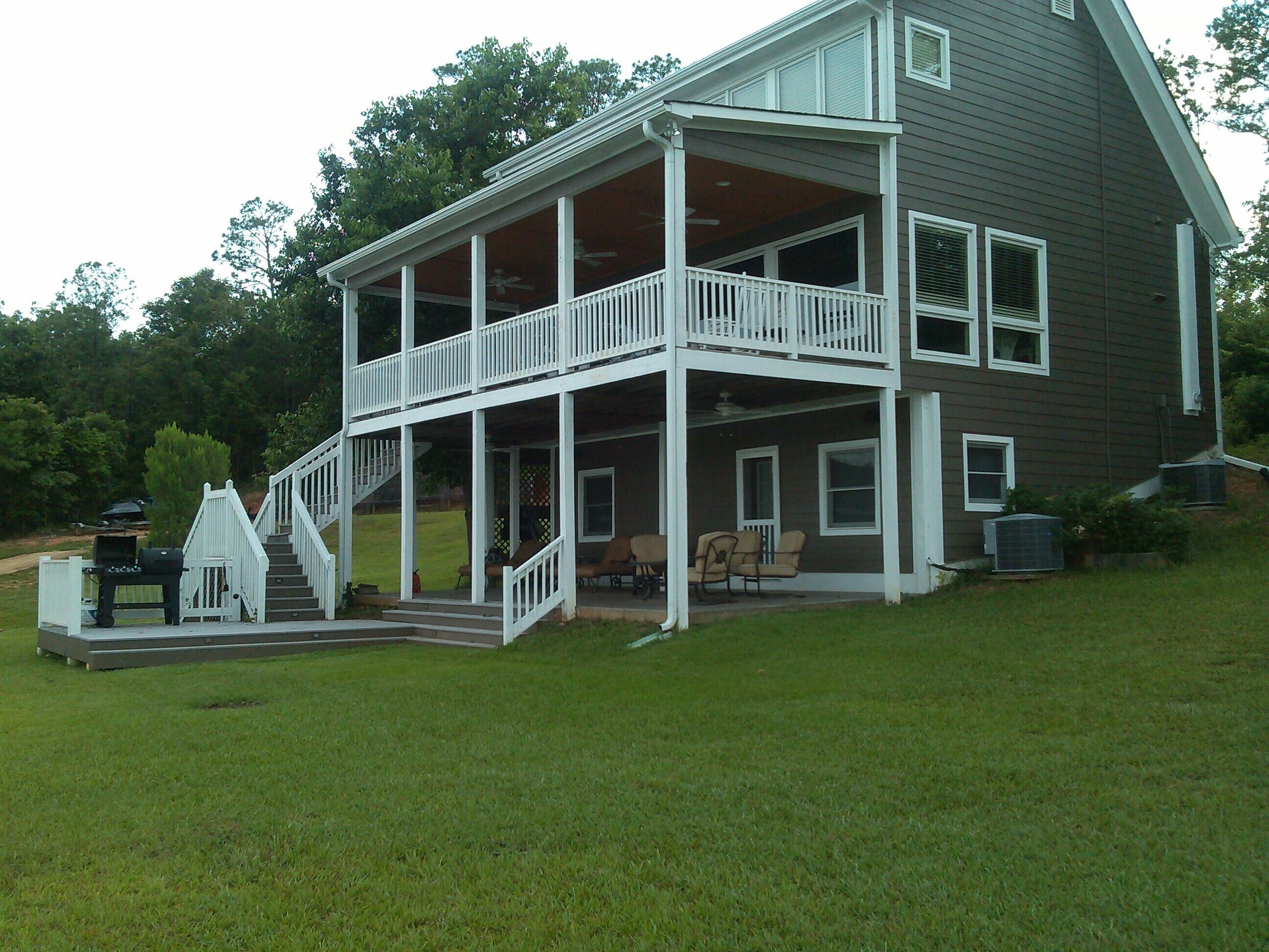 The View-This Family-friendly Space Is Excellent For Water/sport Enthusiasts