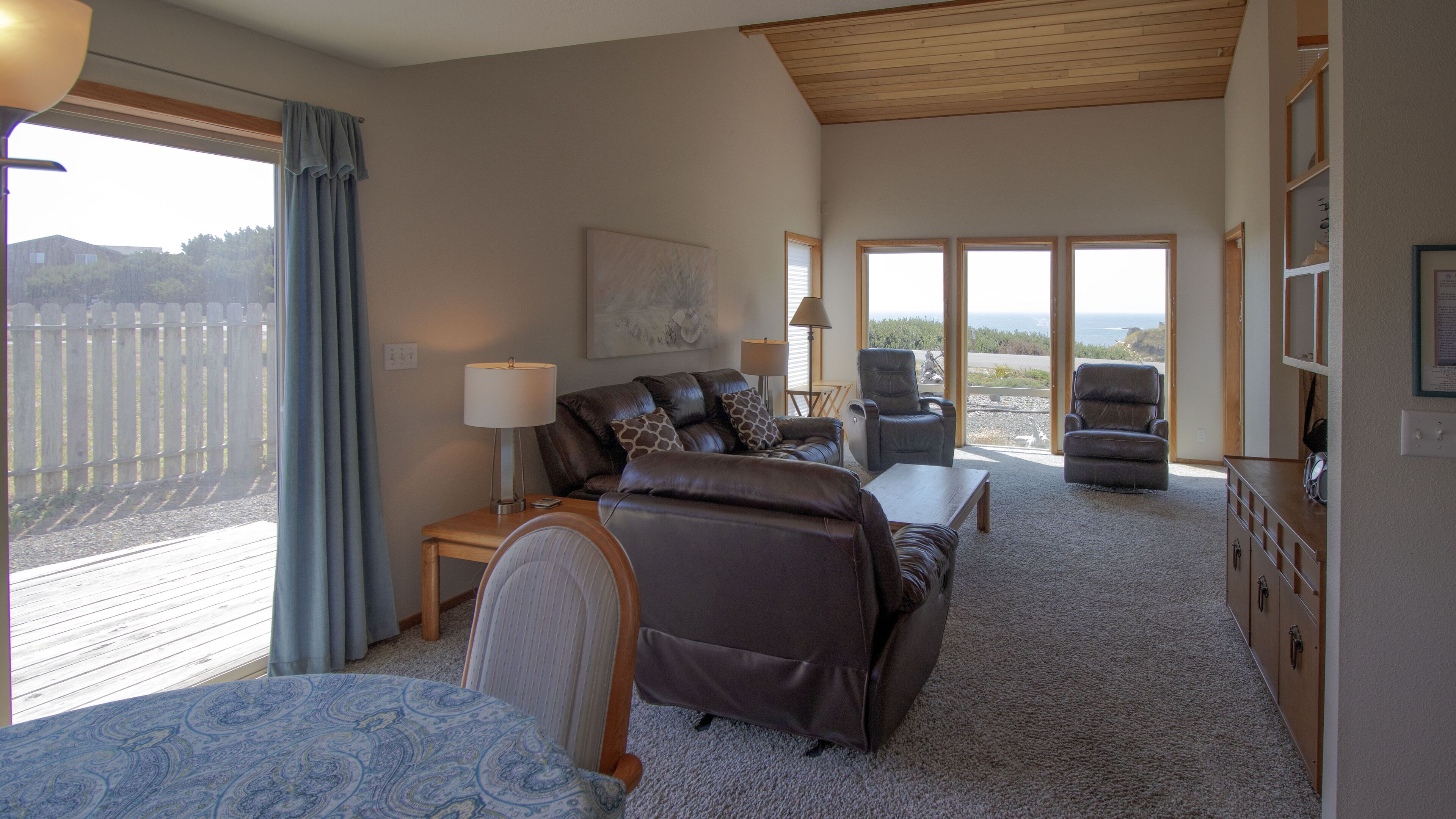 Great Unobstructed View of the Ocean