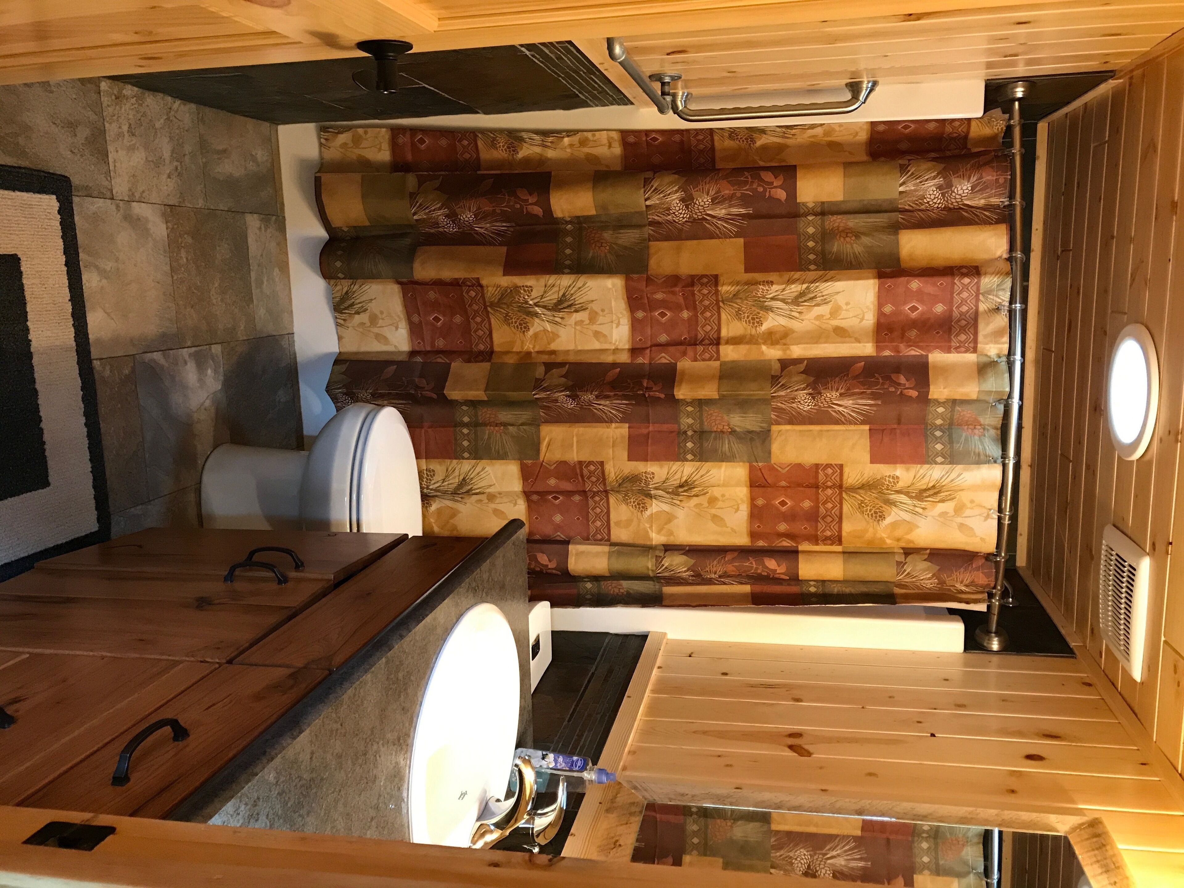 Juniper on Big Sand Lake - 25 feet from water - panoramic lake view