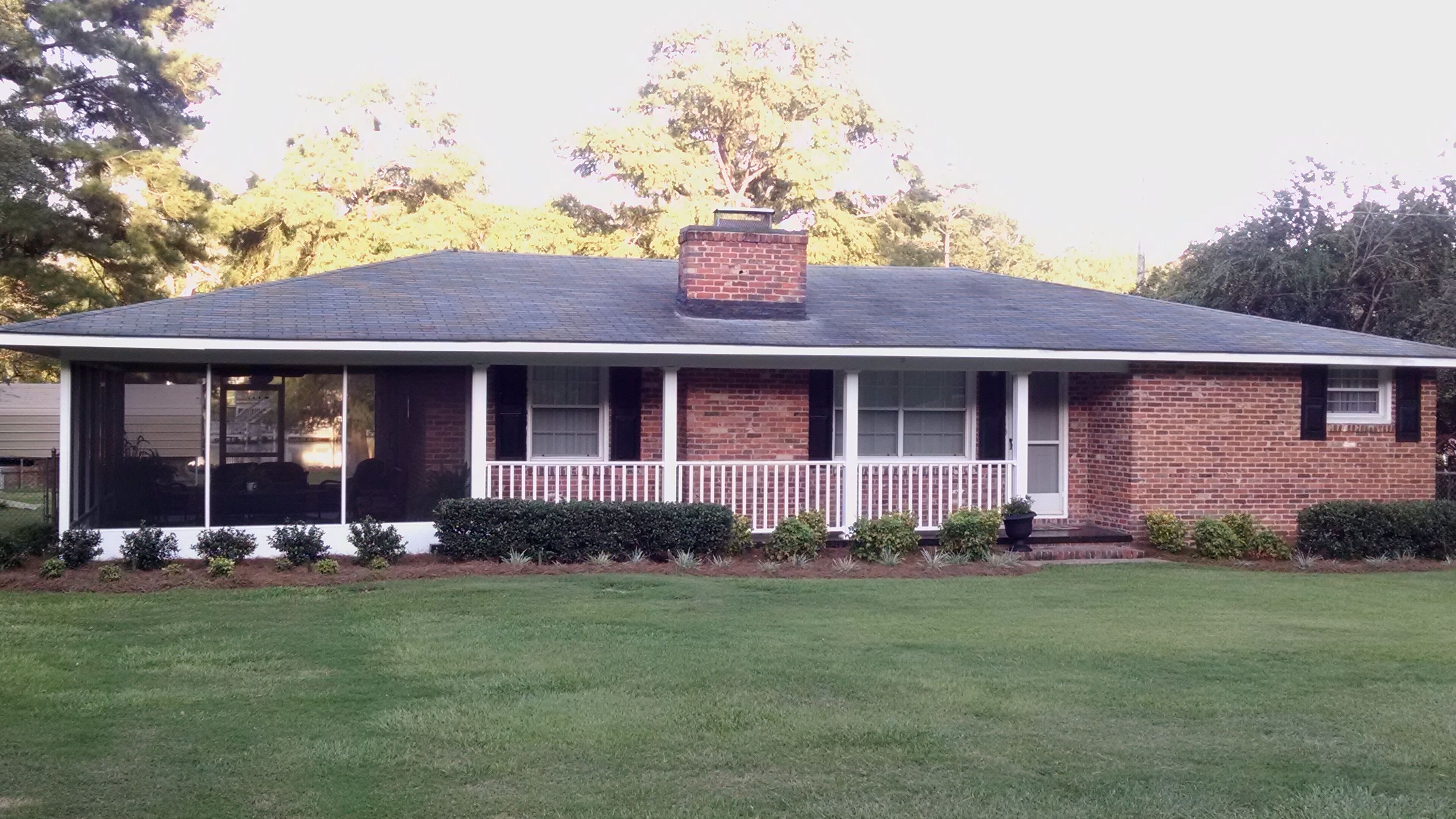 Papas Paradise, child friendly, close to Marina, Waterfront  