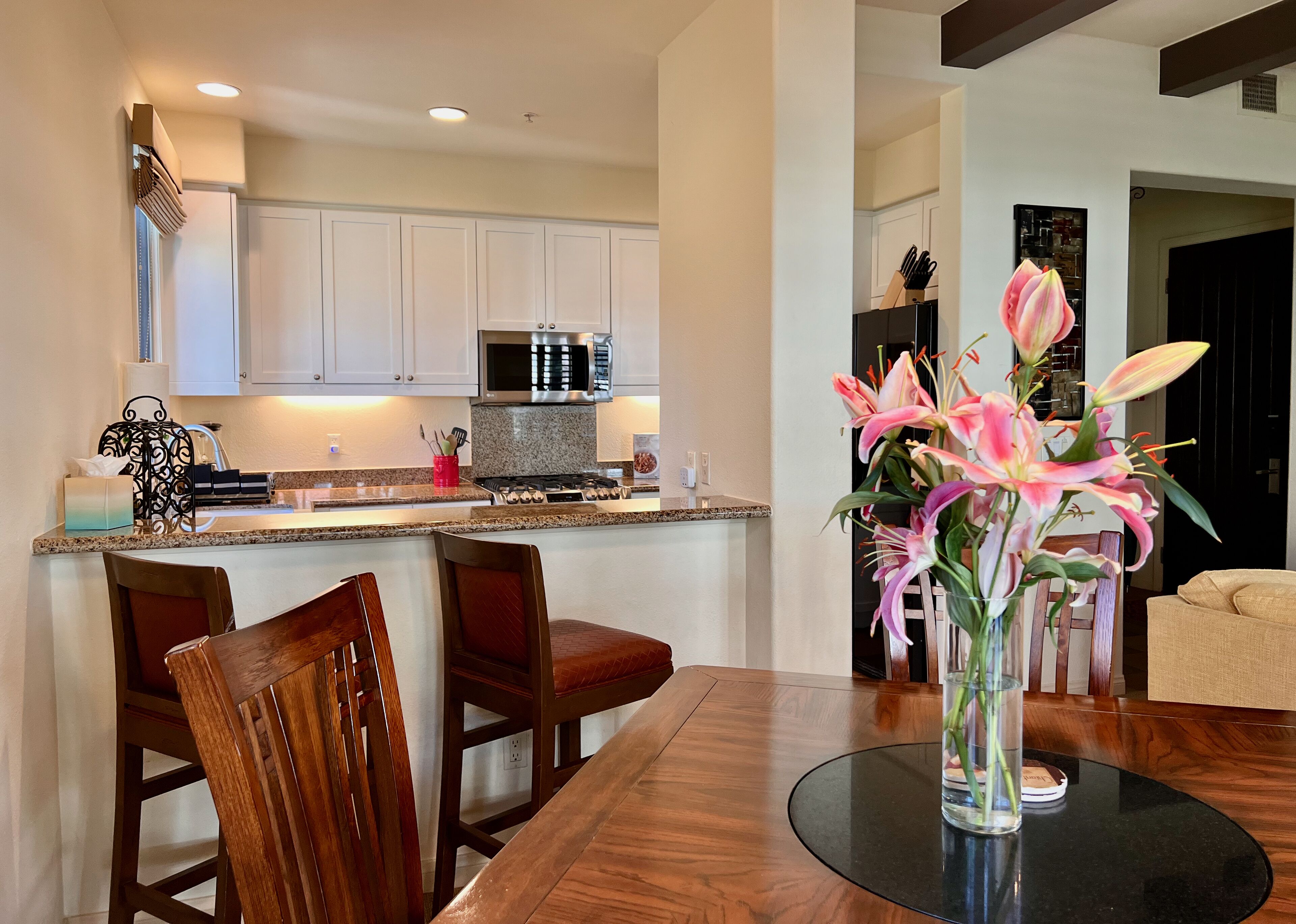 FABULOUS WEATHER! AMAZING 1st FLOOR VILLA & LOCATION WITH VIEWS & LAWN #064429 