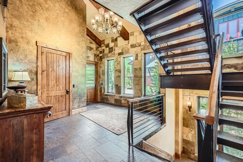 True Slope Side Ski-in/out | Pinnacle Lodge | Theater | Copper Luxury