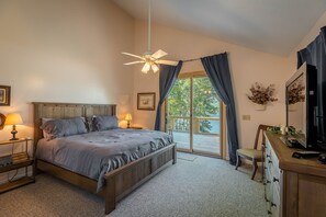 4 Schlafzimmer, Bügeleisen/Bügelbrett, kostenloses WLAN, Bettwäsche