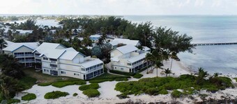 Grand Cayman tranquility at its best!